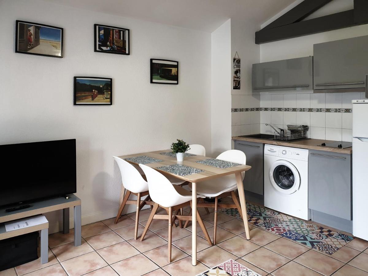 Saskoenea Apartment อองดาเย ภายนอก รูปภาพ