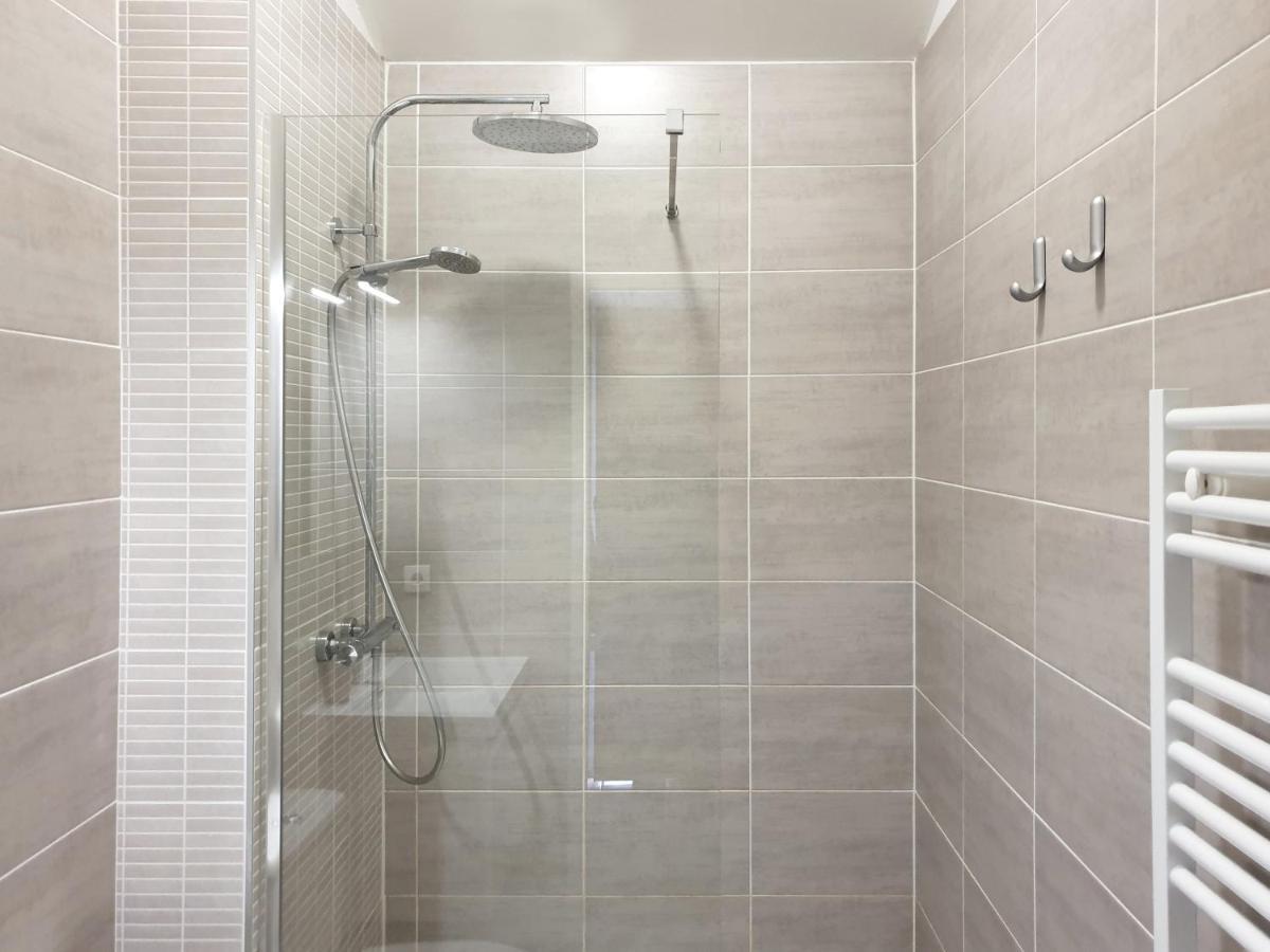 Saskoenea Apartment อองดาเย ภายนอก รูปภาพ